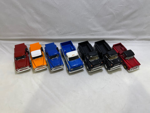 # 00286 - M2 Machines Auto Truck Drivers Chevys/GMC - 7 Pcs.