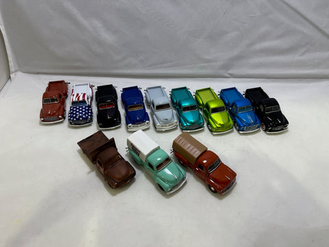 # 00298 - M2 Studabaker Pick-Up Lot - 12 Pcs.