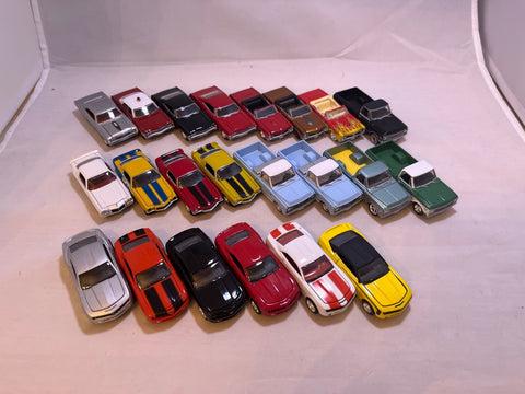 # 00186 - GL Chevrolets Lot - 22 Pcs.
