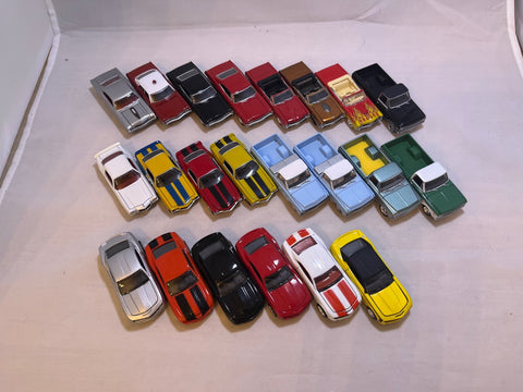 # 00186 - GL Chevrolets Lot - 22 Pcs.