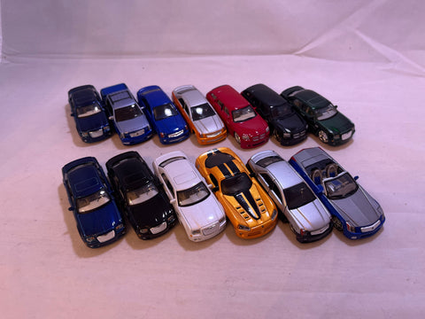 # 00240 - Maisto Lot #4 - 13 Pcs.