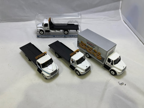 # 01043 - Greenlight Haulers and Snaps - Damage as Shown - 4 Pcs.